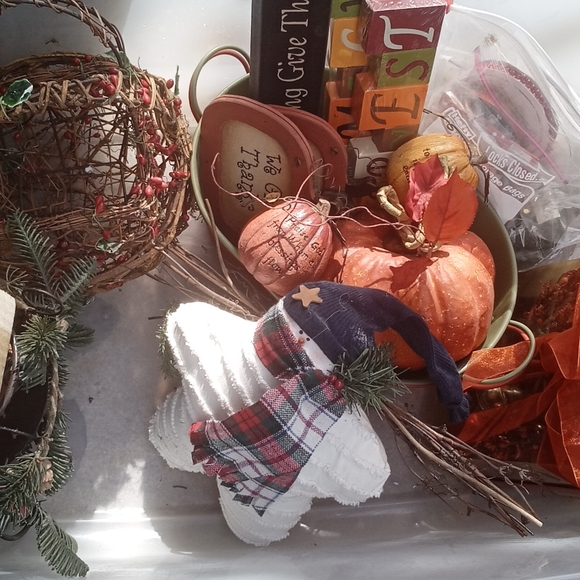 Fall Decor - Picture 2 of 4